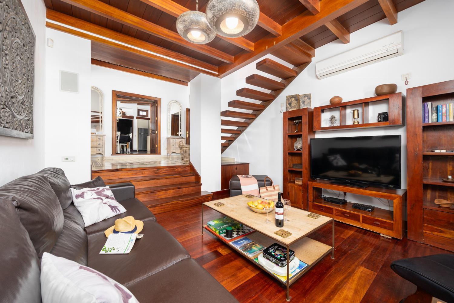 Hero Villa