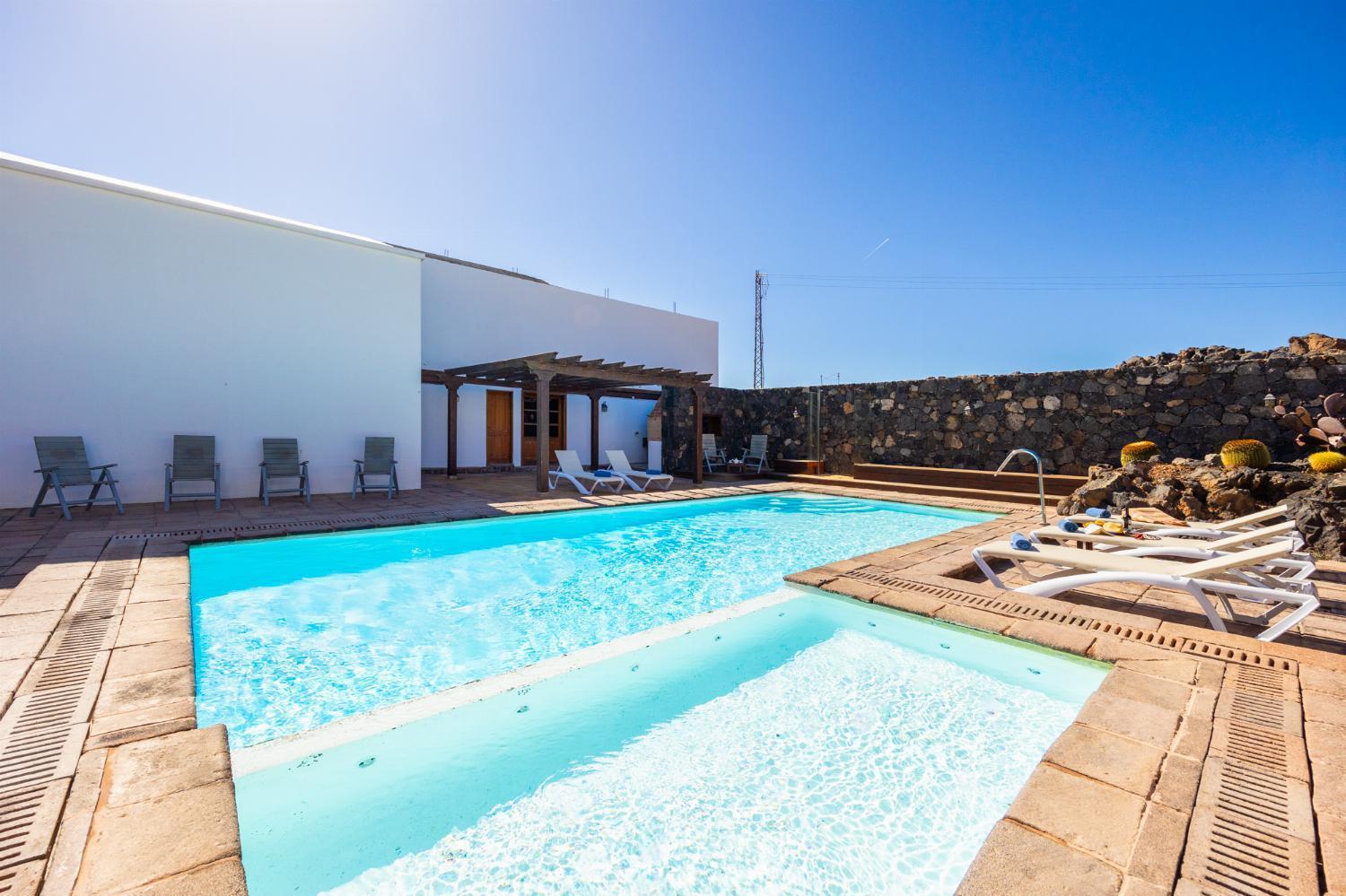 Hero Villa Tías