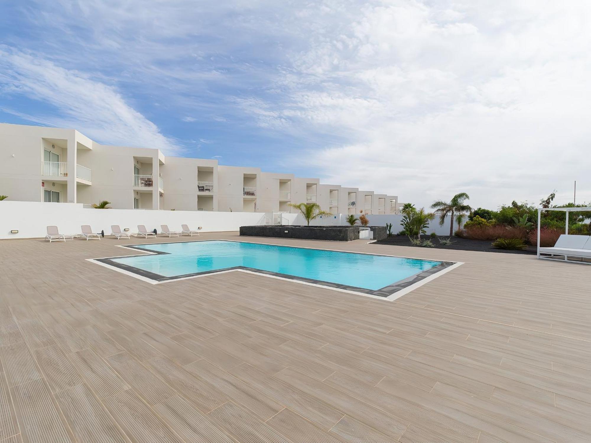 Relaxing Escape Senator-pool View Costa Teguise