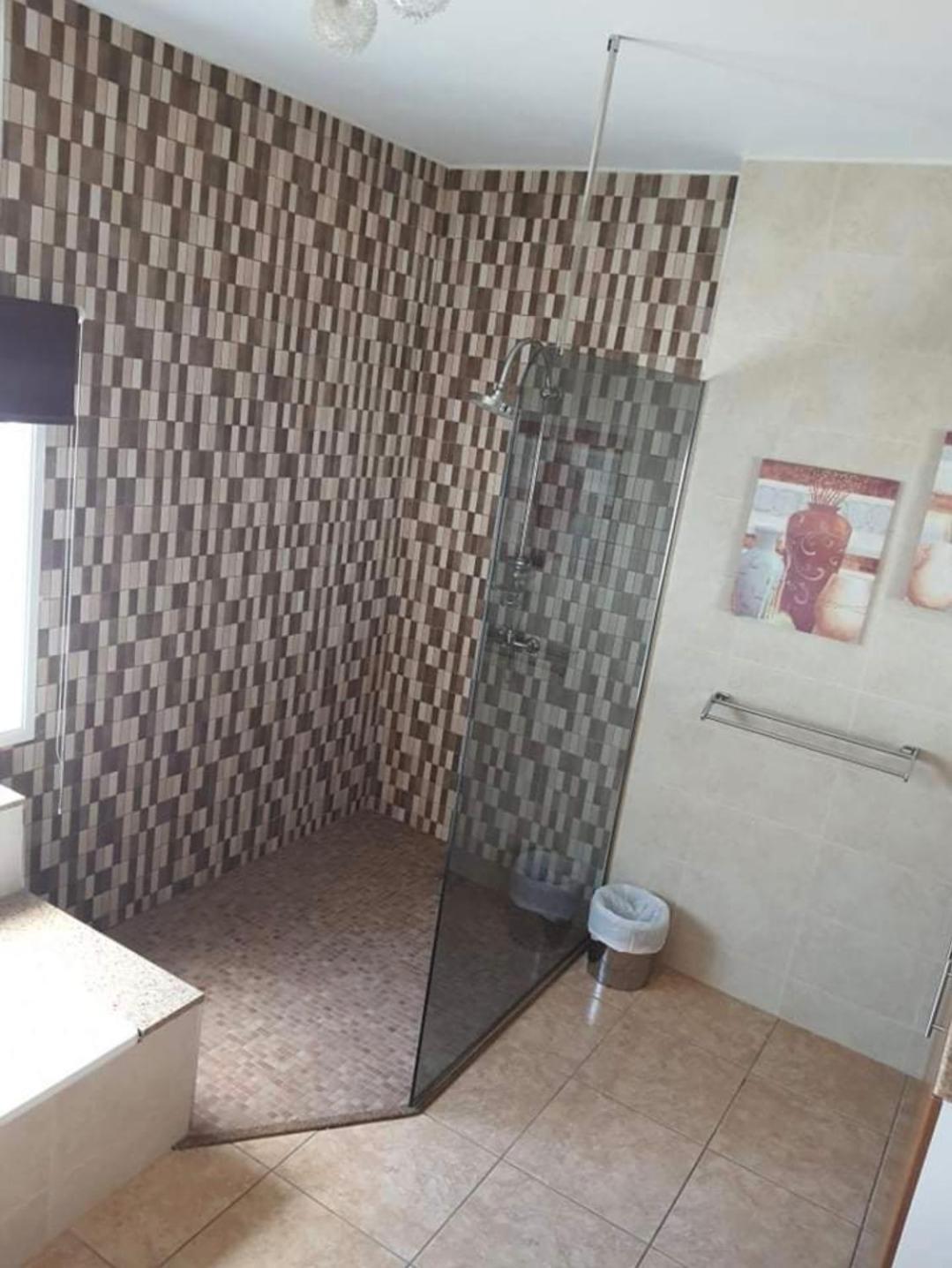 Feliza Homestay Guime