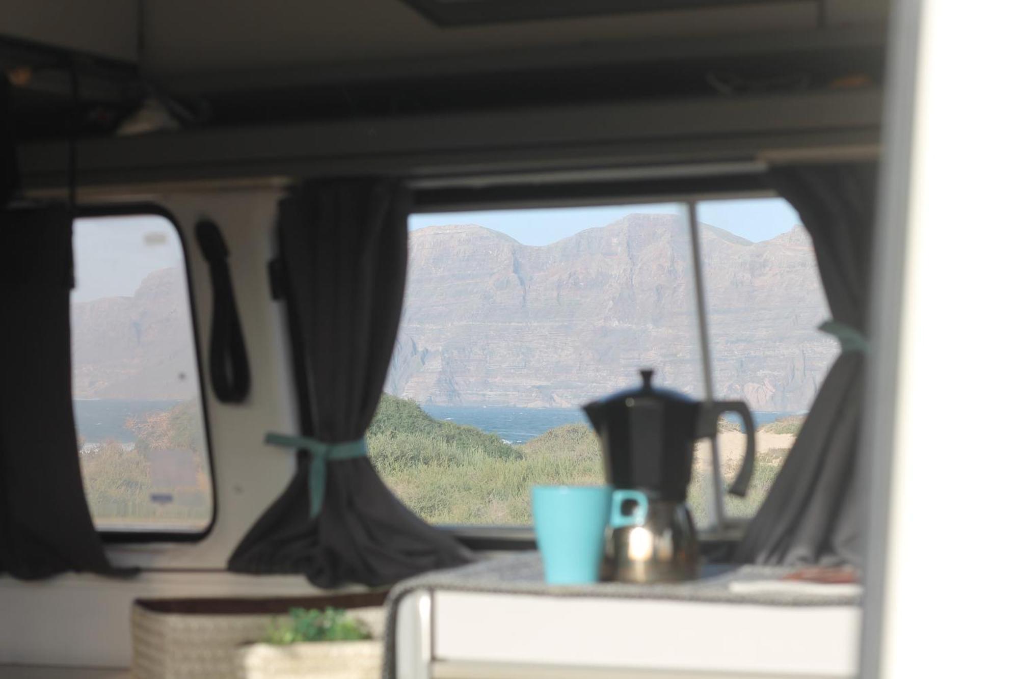 Camelvans Lanzarote California Volkswagen T3 Camping *