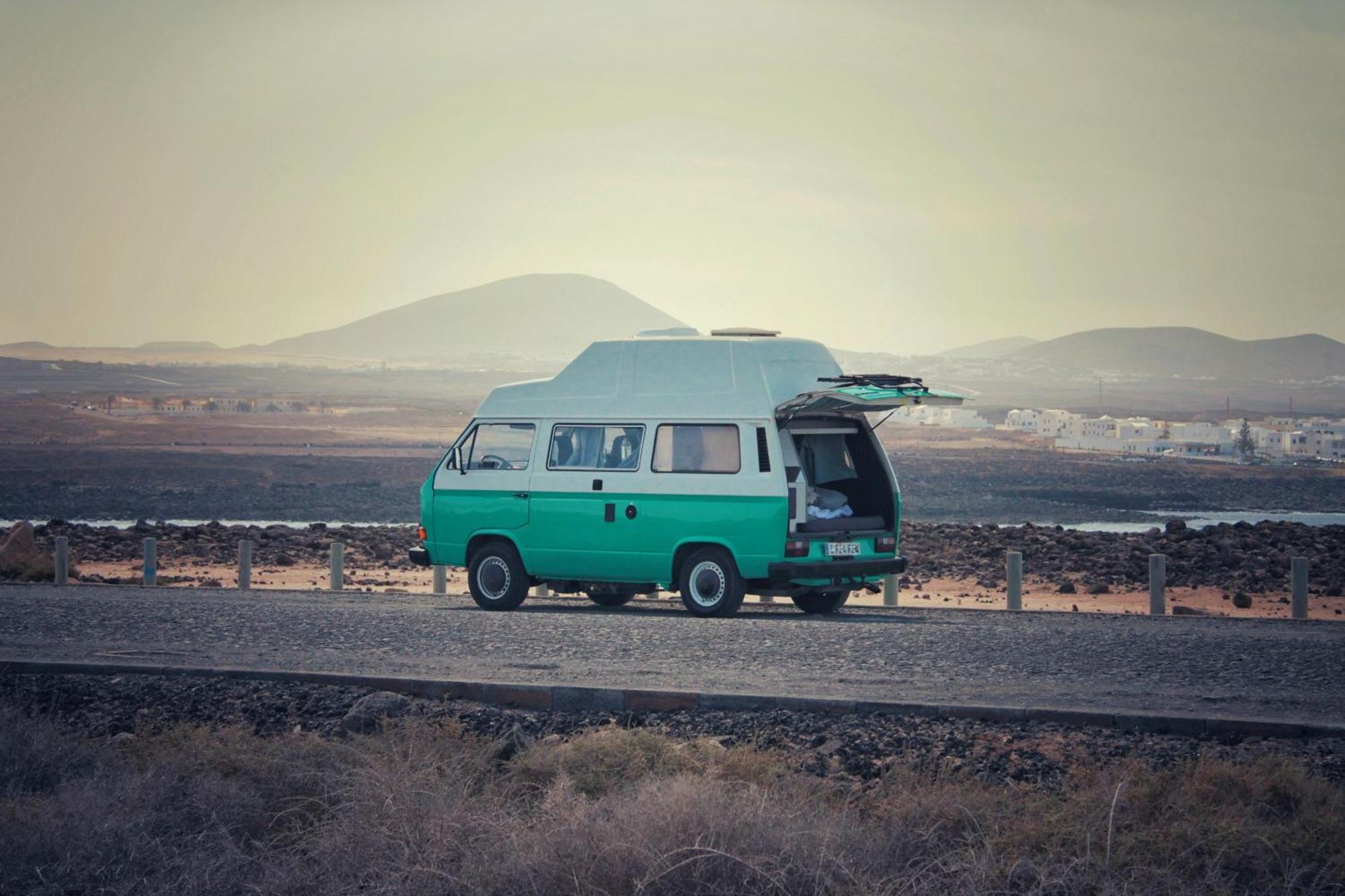 Camping Camelvans Lanzarote California Volkswagen T3 Famara