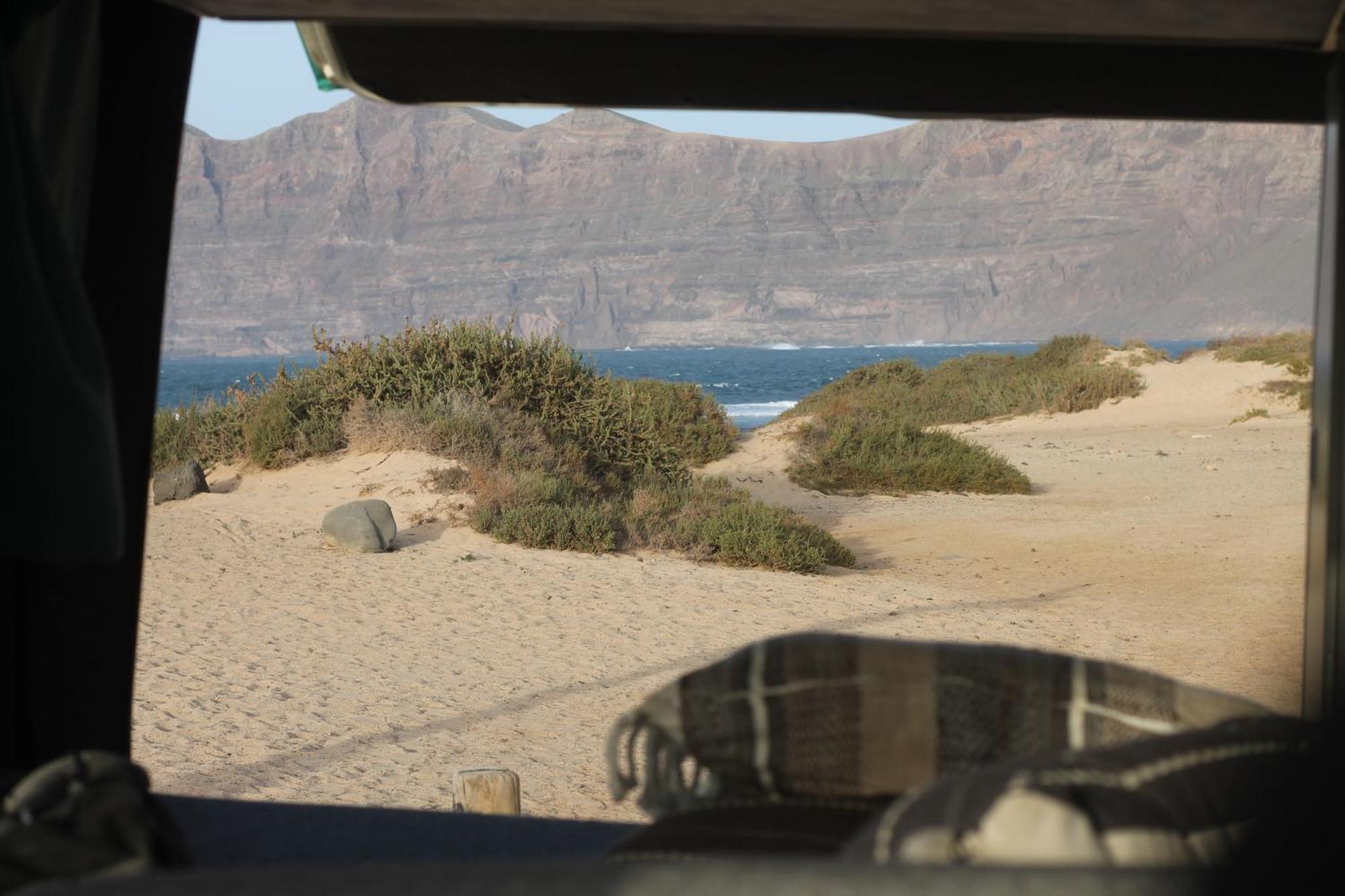 Camelvans Lanzarote California Volkswagen T3 Famara
