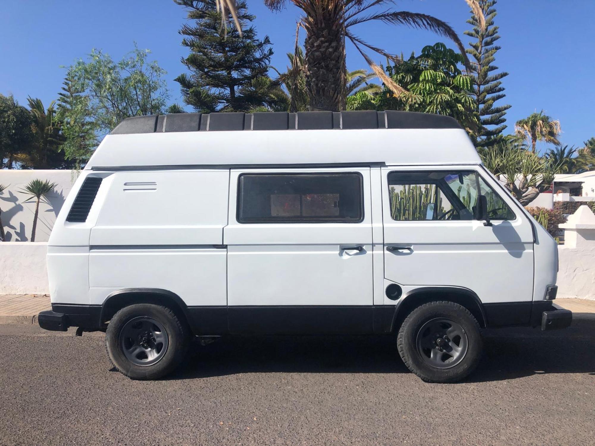Camelvans Lanzarote Wesfalia Volkswagen T3 Camping Teguise (Lanzarote)
