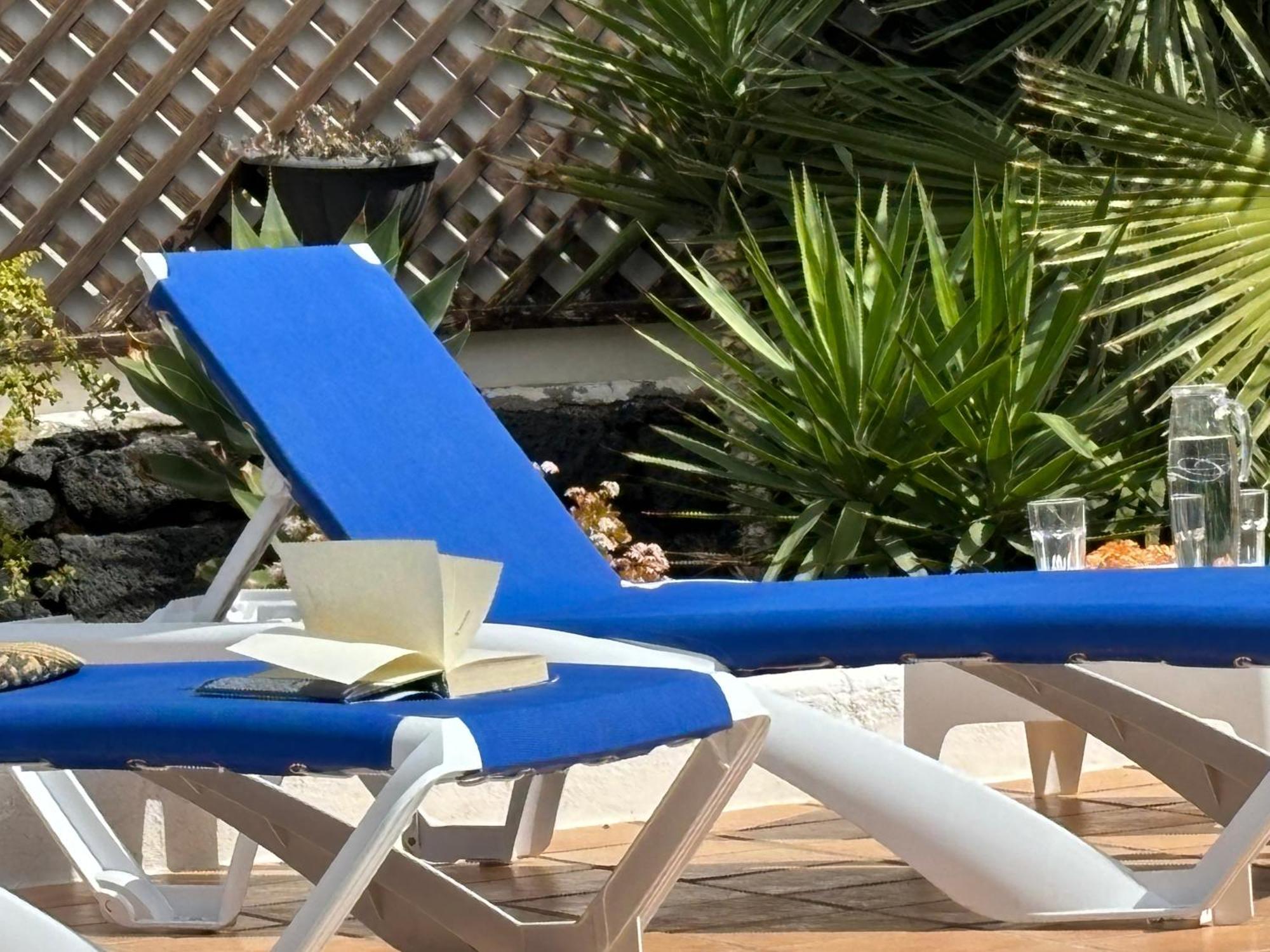 Villa Adel 56, Private Heated Pool, Parking