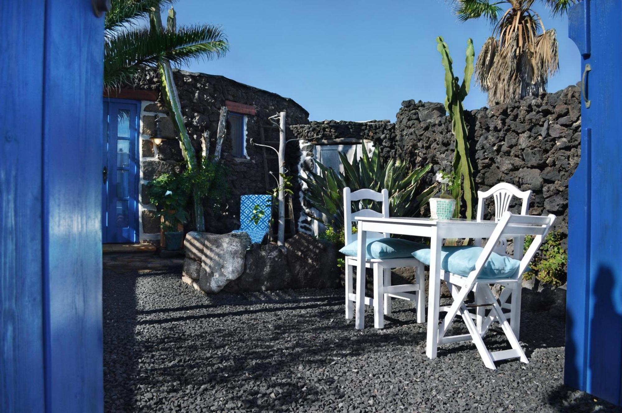 Holiday home Schoen Eingerichtetes La Yazmina Uga