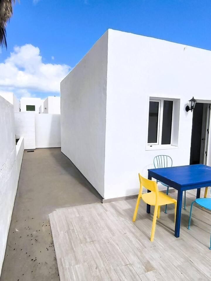 Casa Lila Paz Junto Al Mar * Guatiza