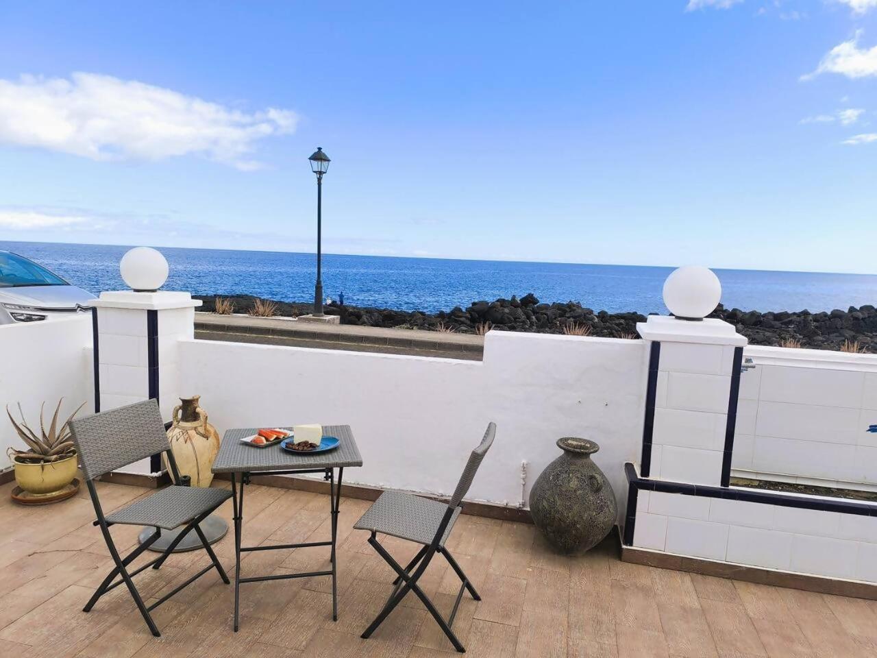Casa Lila Paz Junto Al Mar Guatiza