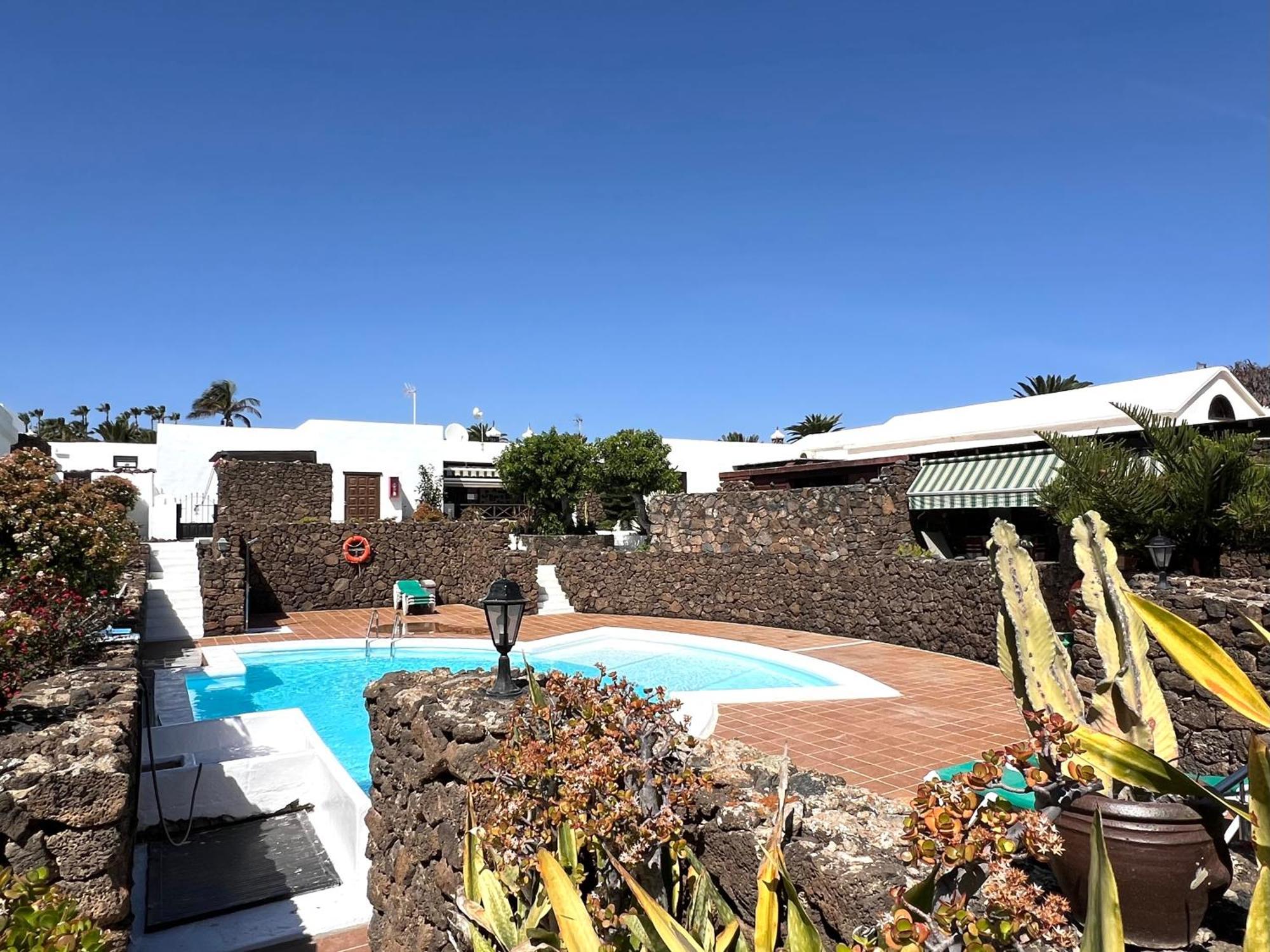 Oasis En Lanzarote * Costa Teguise
