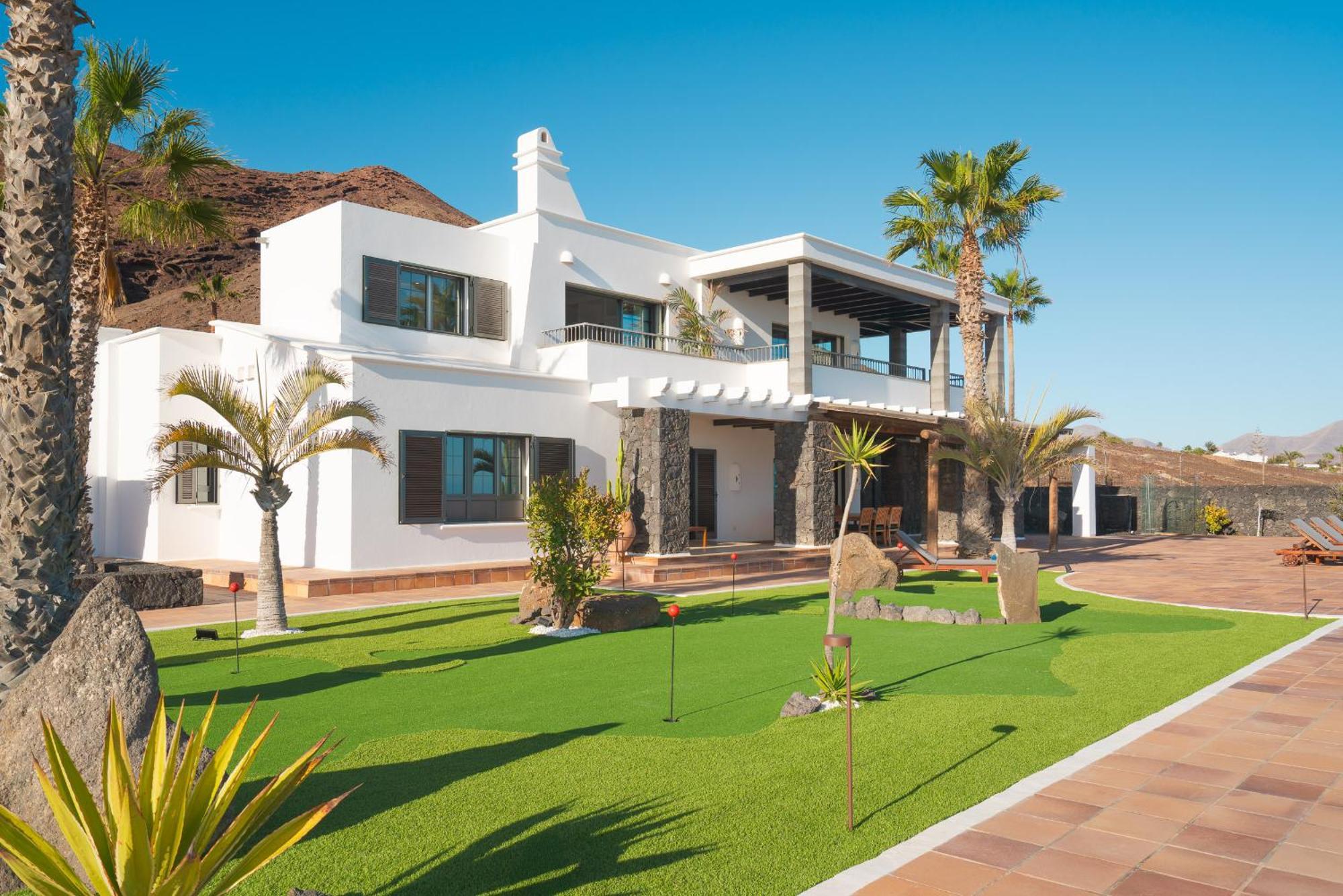 Costa Roja Con Vistas Al Mar, Piscinas, Jacuzzi, Mini Golf Y Padel En Montana Roja * Playa Blanca (Lanzarote)