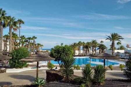 Bonito Reformado, Al Lado Del Mar Apartamento