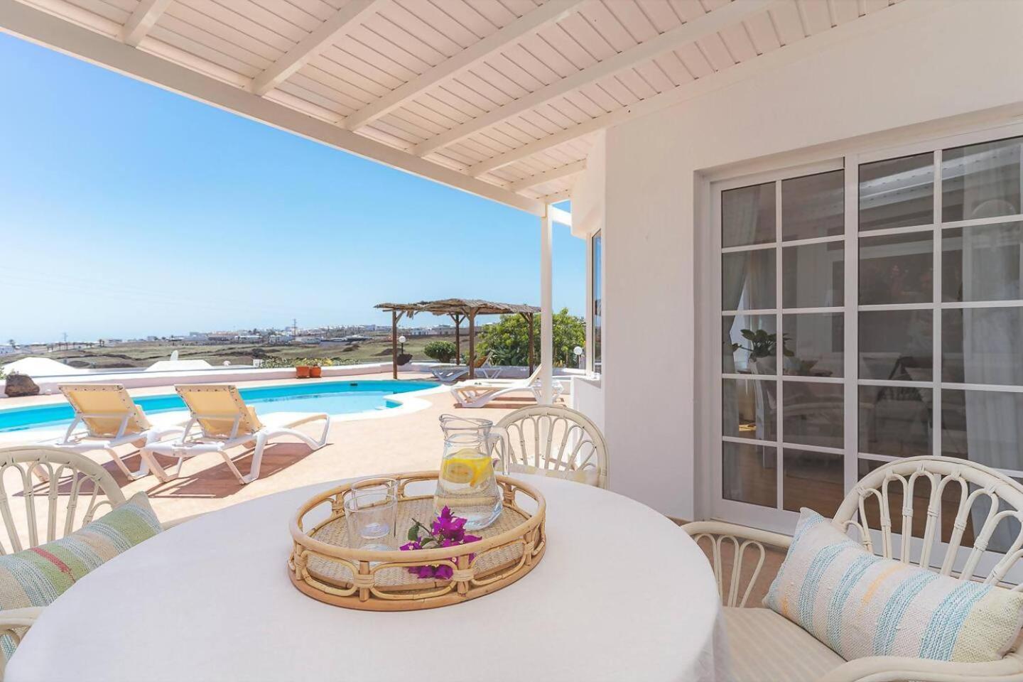 Сasa de vacaciones Amazing 3 Bedroom Ocean View With Pool