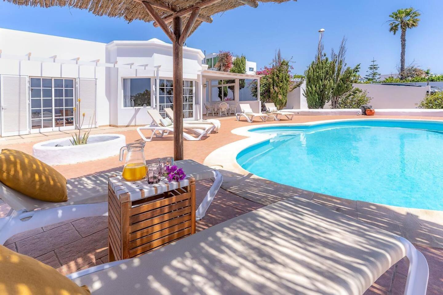 Holiday home Amazing 3 Bedroom Ocean View With Pool