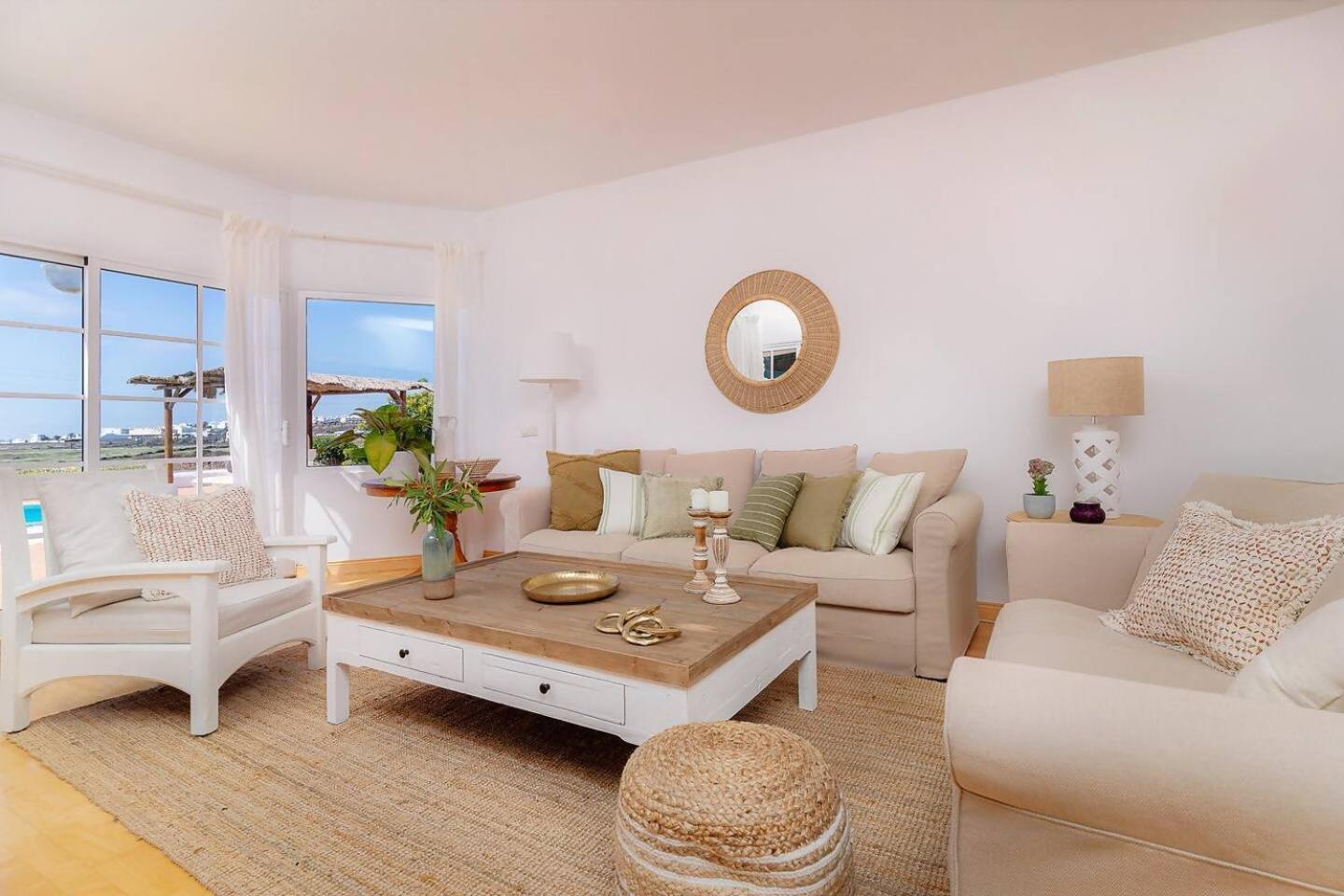 Amazing 3 Bedroom Ocean View With Pool