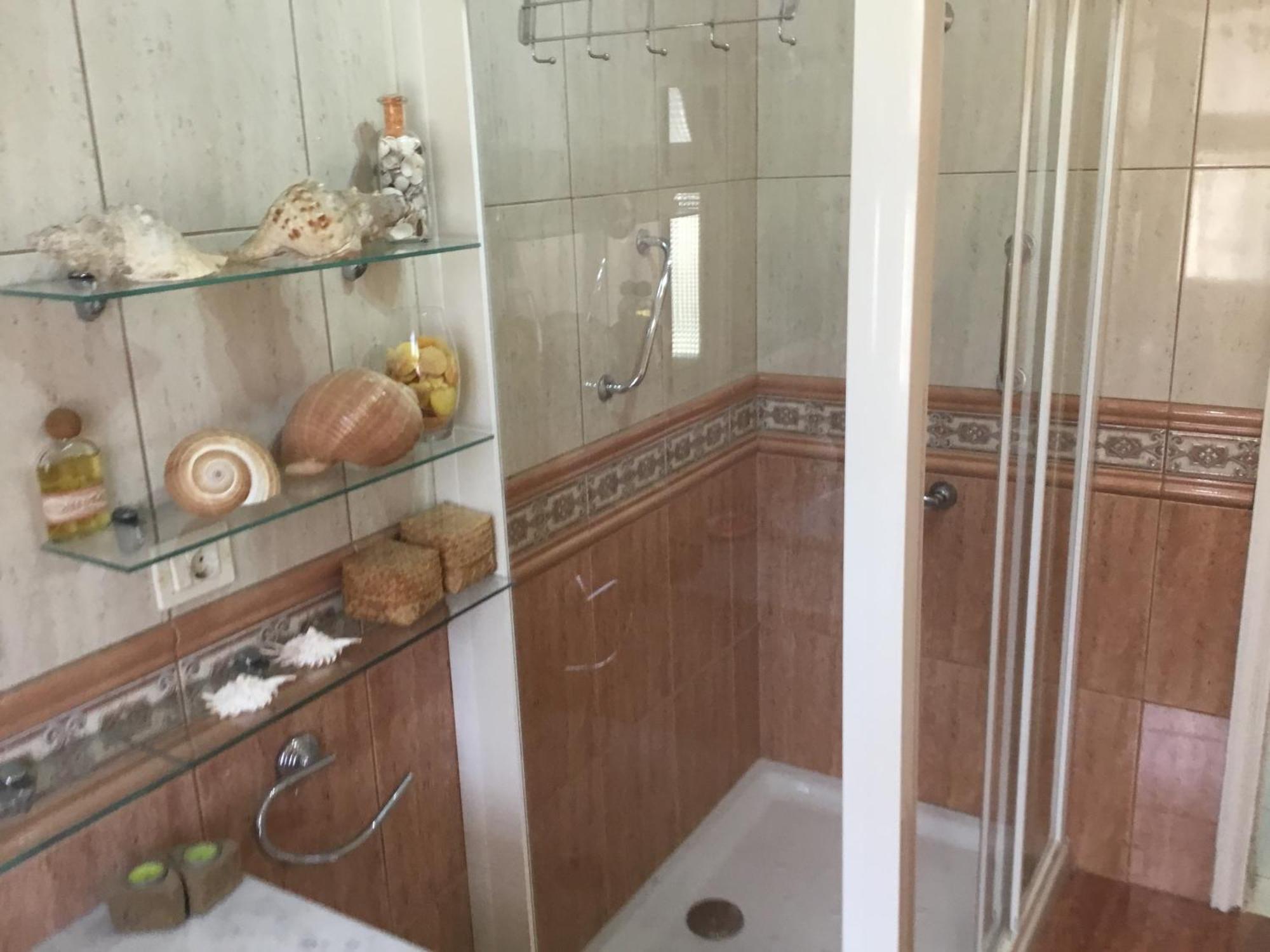 Vrijstaande Apartamento *