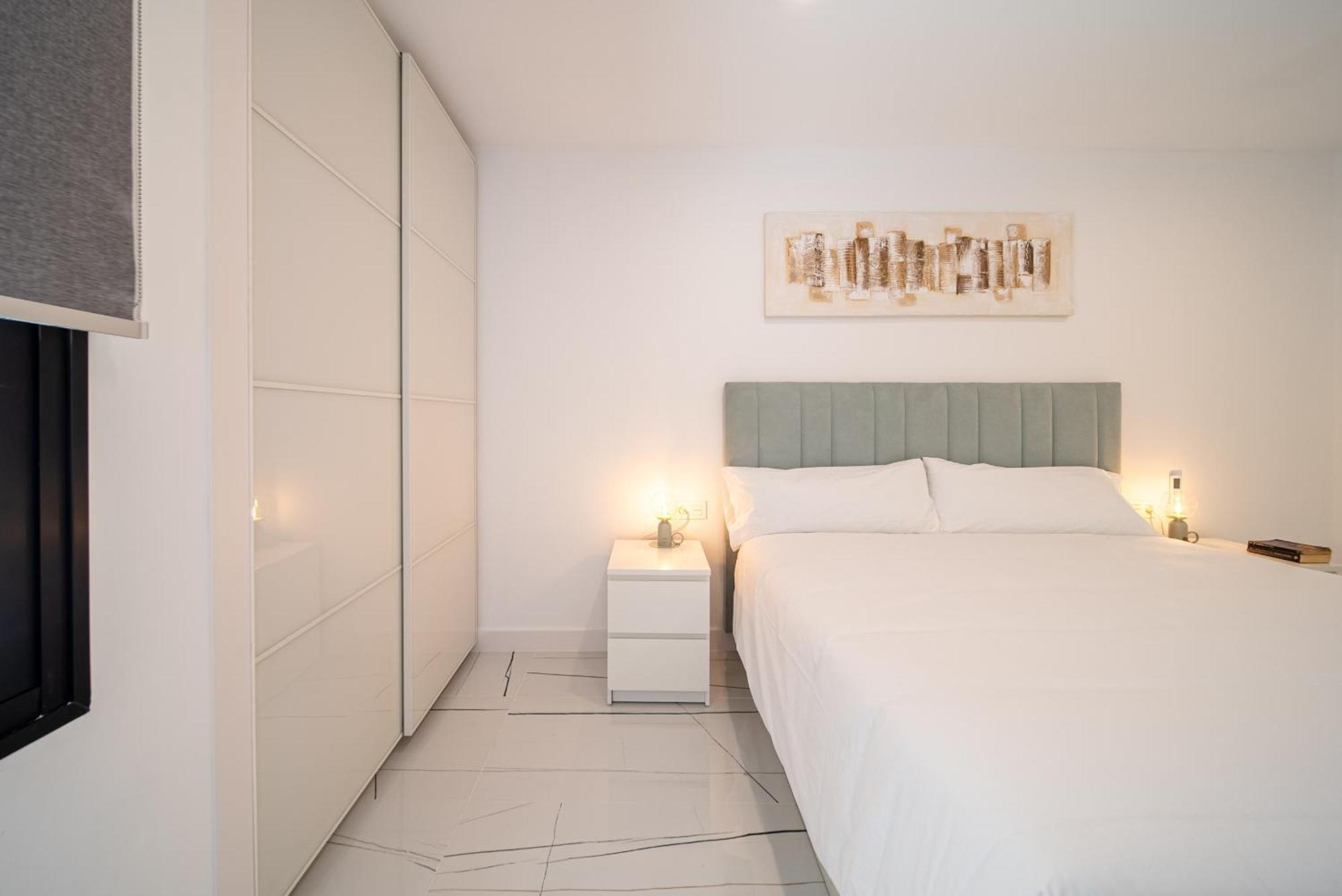 Becky Deluxe 3bd By Hh * Arrecife (Lanzarote)