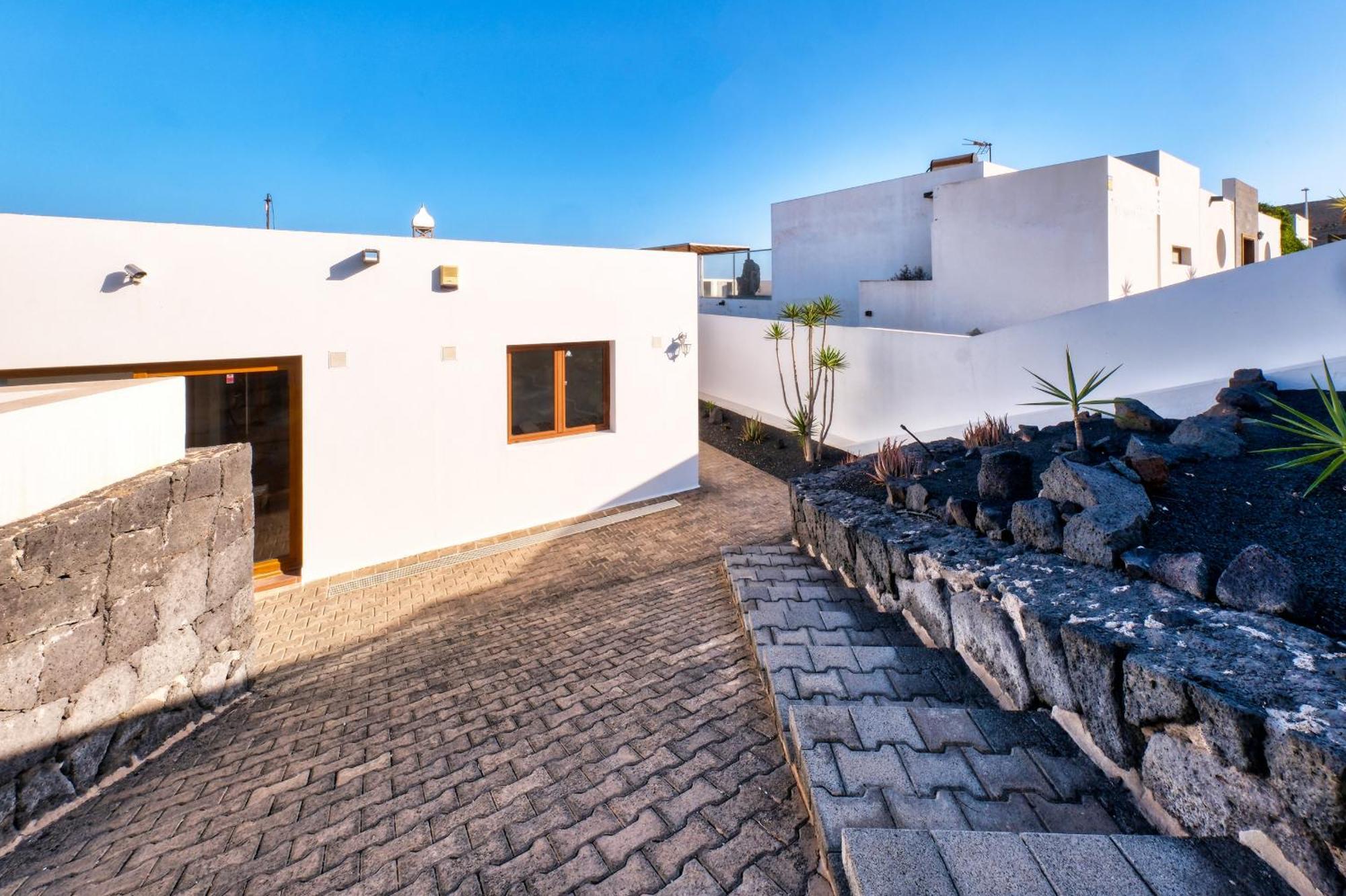 Holiday home Lava And Sea- Private Pool, Amazing Sea Views