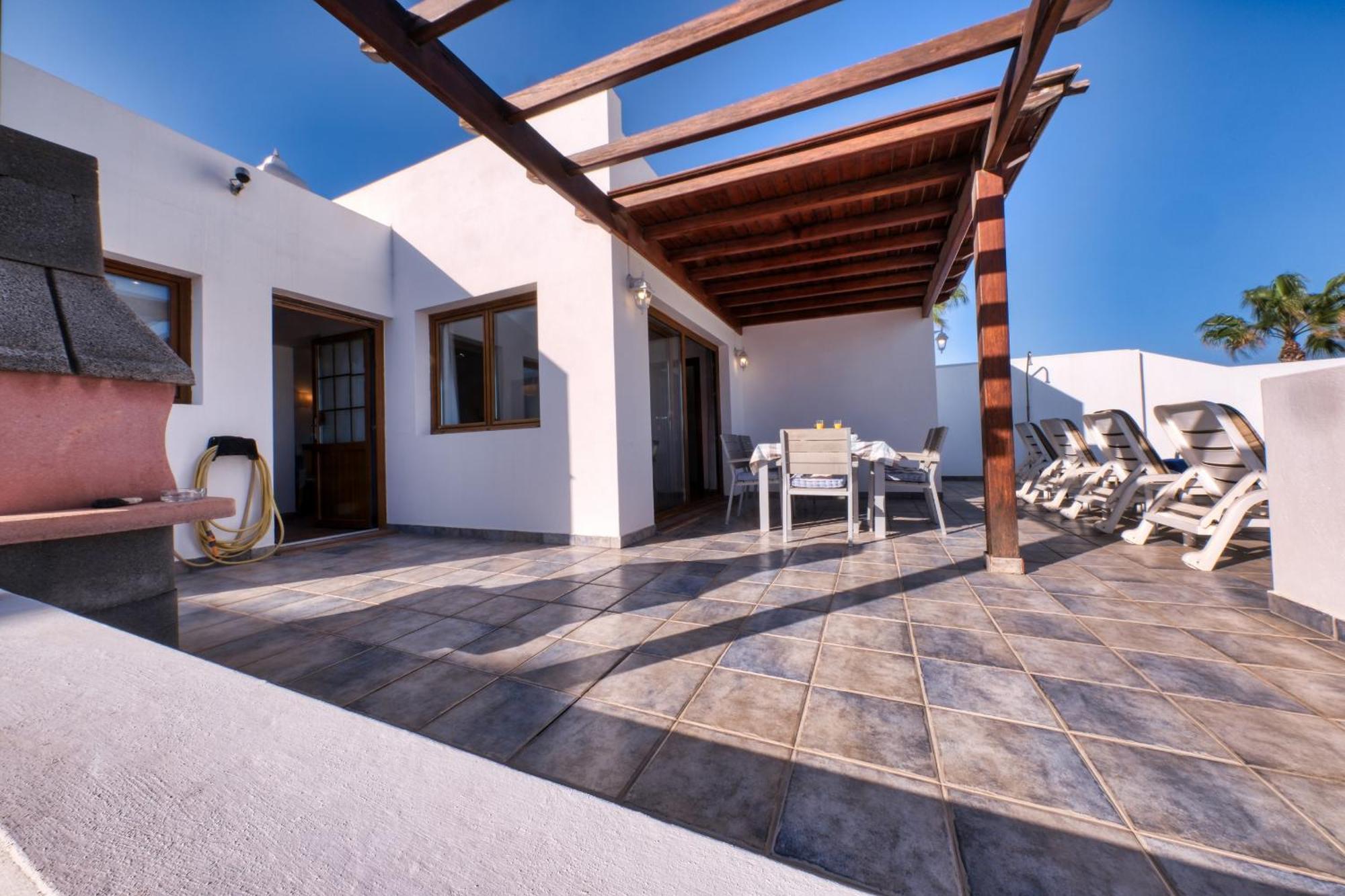 Lava And Sea- Private Pool, Amazing Sea Views * Playa Blanca (Lanzarote)