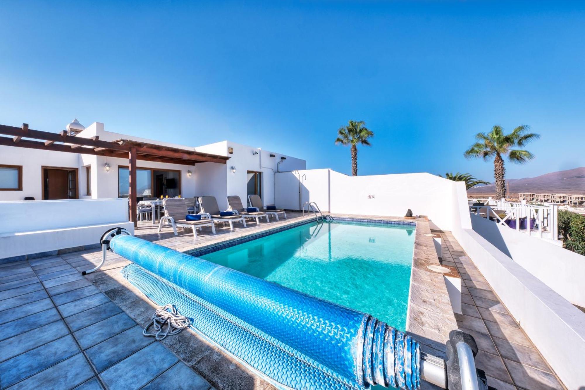 Lava And Sea- Private Pool, Amazing Sea Views