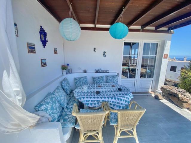 Rey Carlos Apartment