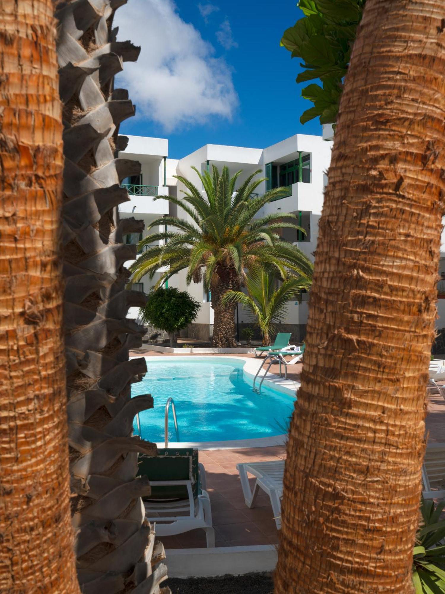 Lanzahost Carmenes Wellness Apartment Costa Teguise