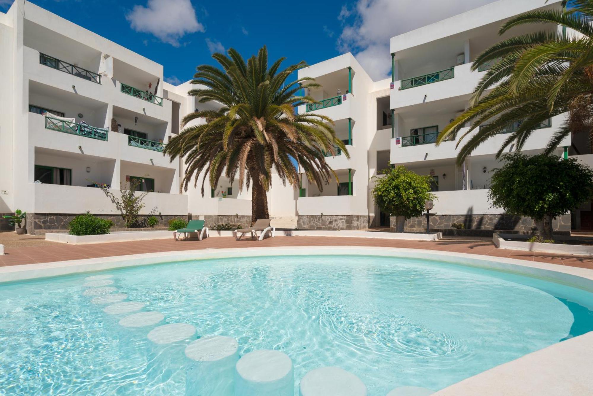 Apartment Lanzahost Carmenes Wellness *
