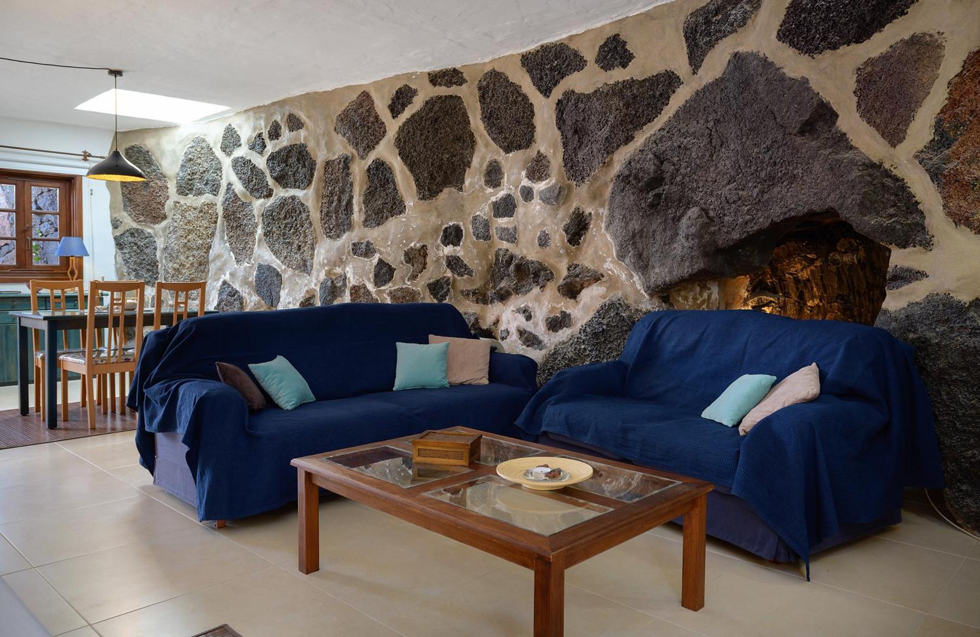 Isabel Country house