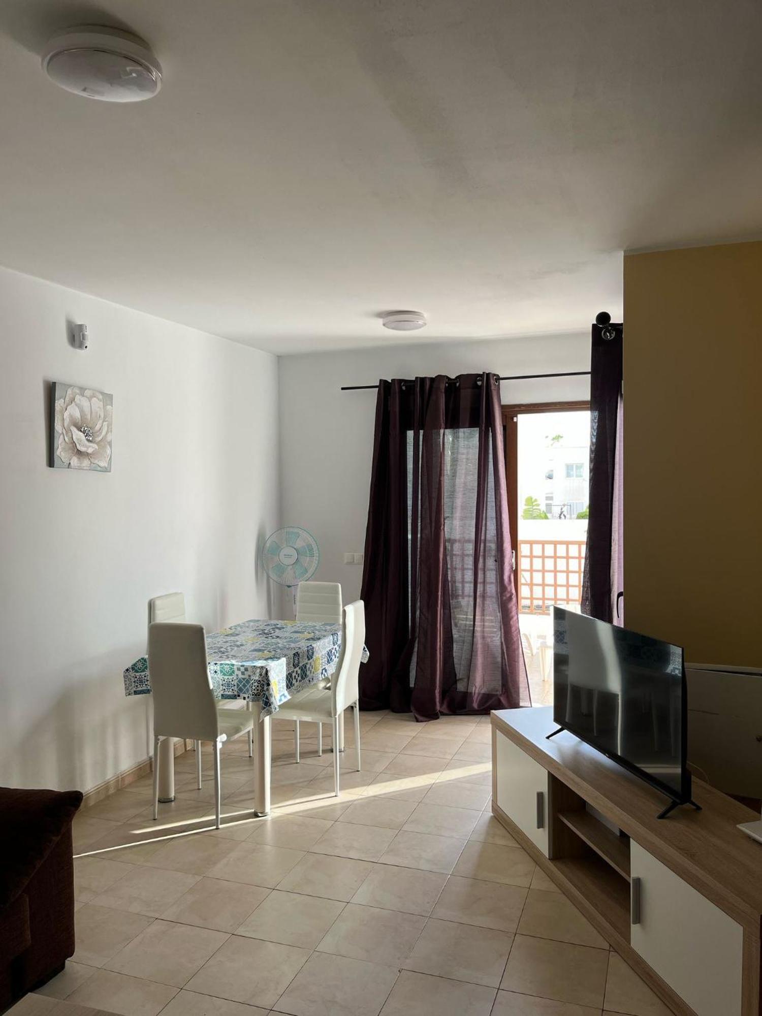 Casa Kari- Happier Than Ever Villa