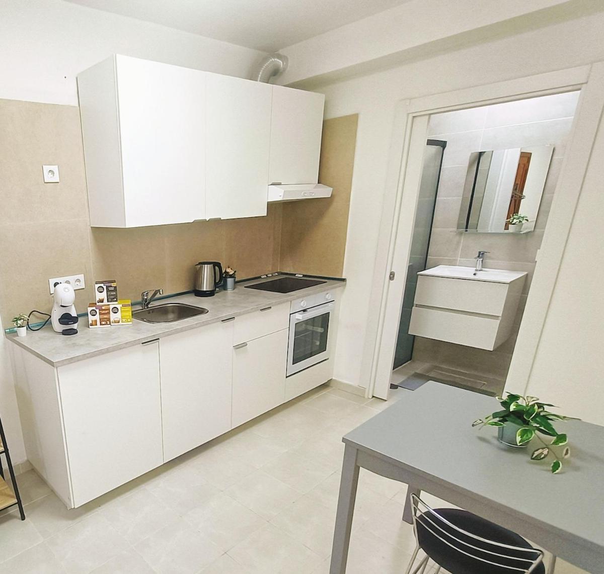 Acogedor Miniestudio En Playa Honda Apartamento