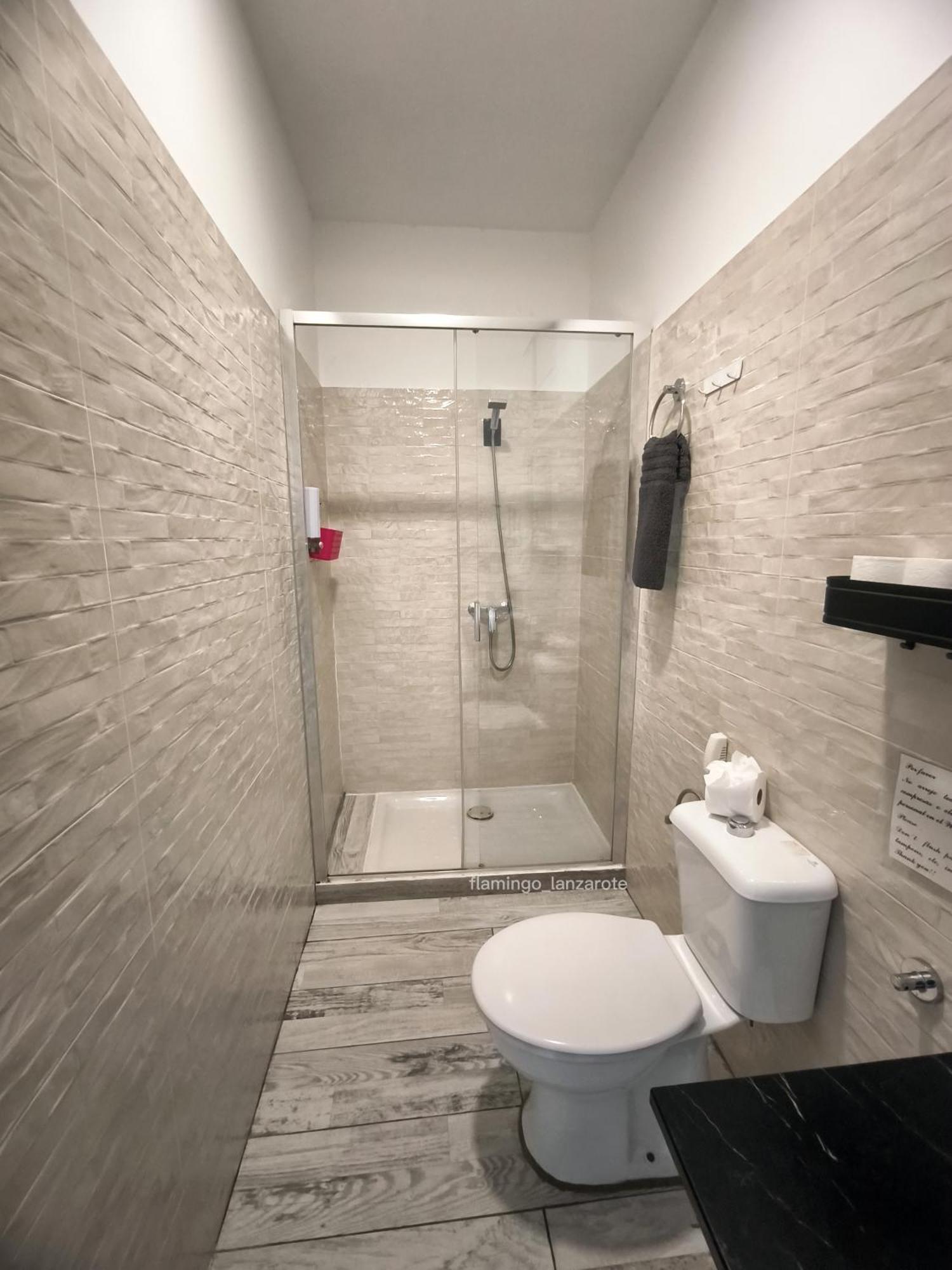 Flamingo, Entrada Privada Y Bano Privado En By Flamingo House, No Fumadores Apartment Arrecife (Lanzarote)