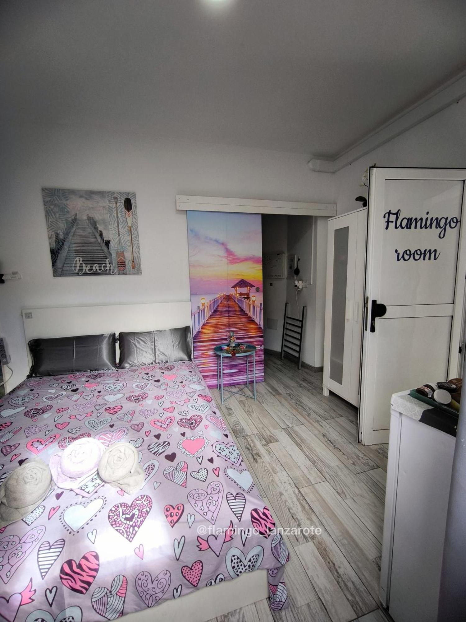 Flamingo, Entrada Privada Y Bano Privado En By Flamingo House, No Fumadores *