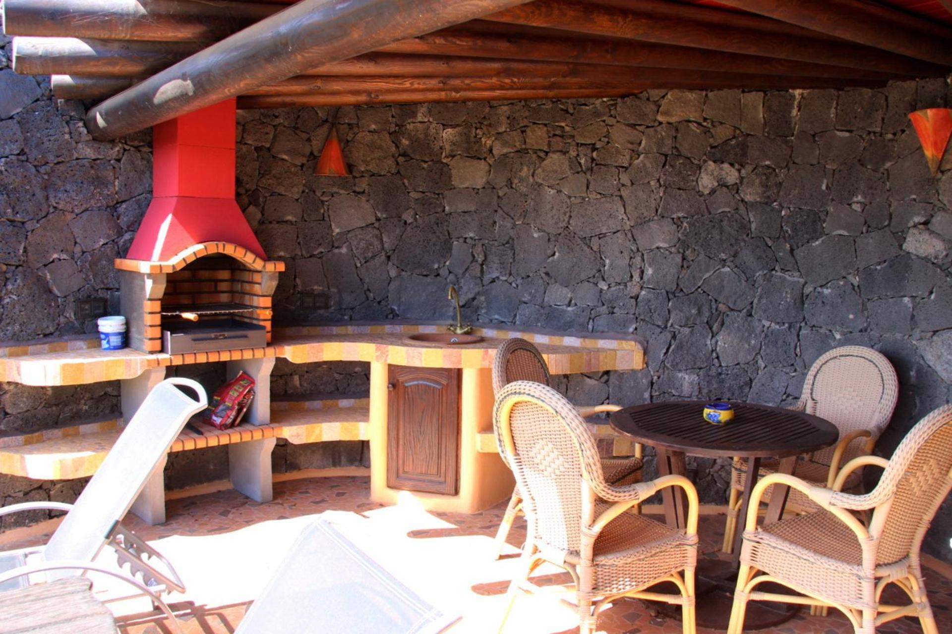 Lava - Sauna, Beheizter Pool, Traumhafter Meerblick, Billiard, Tischtennis Apartamento *