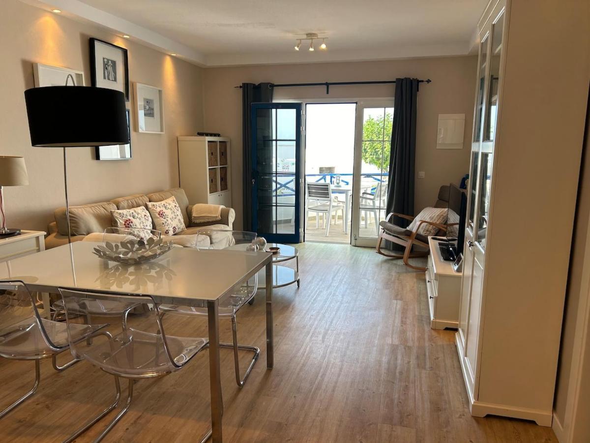 Stunning 2 Bedroom *