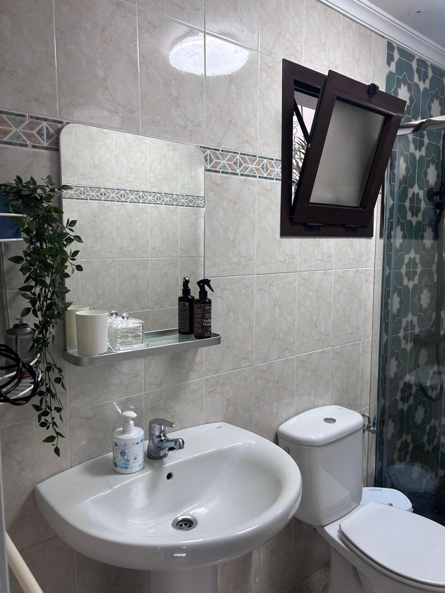 La Buganvilla Rooms Arrecife (Lanzarote)