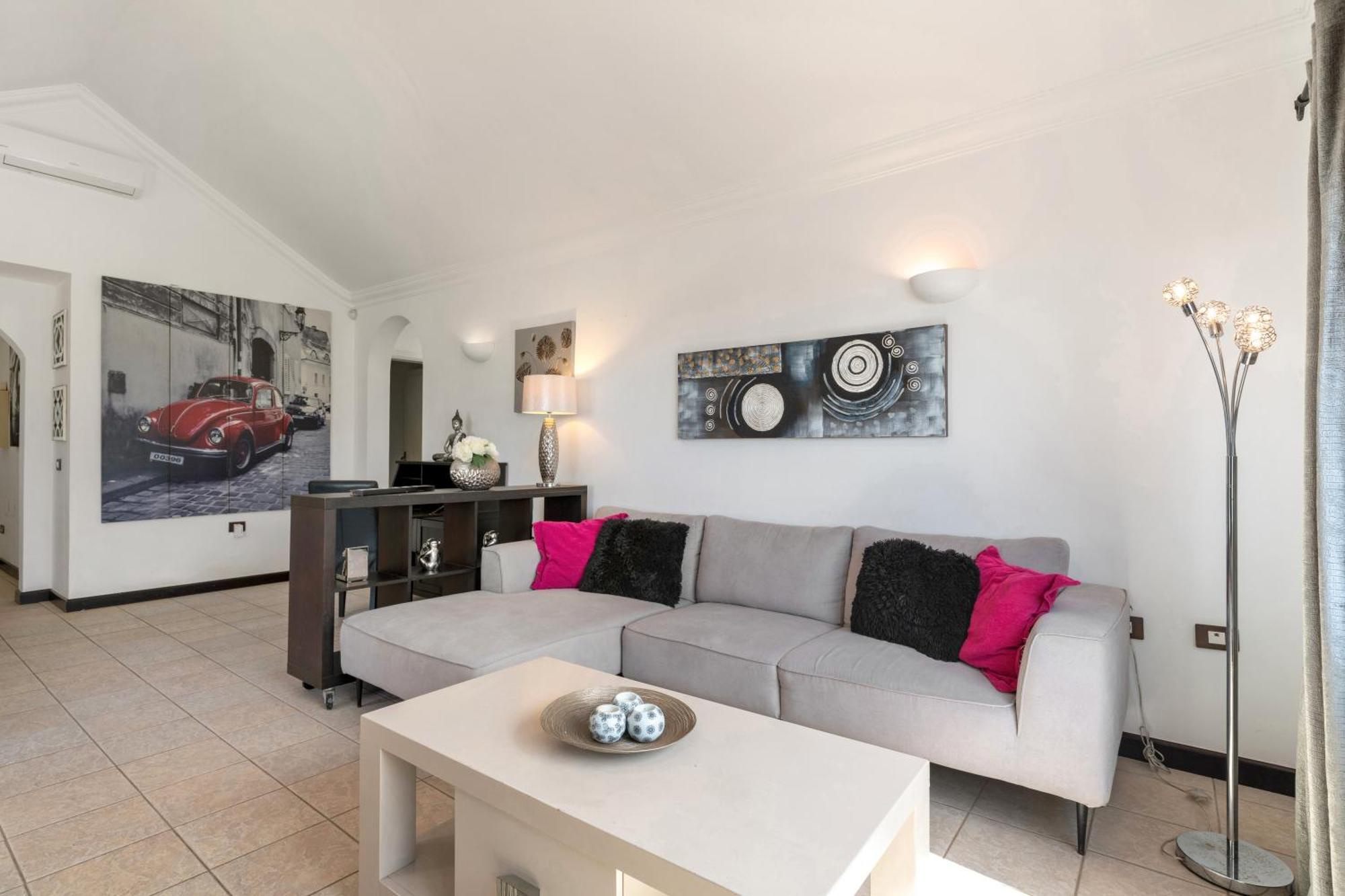 Calima Deluxe Con Piscina Villa