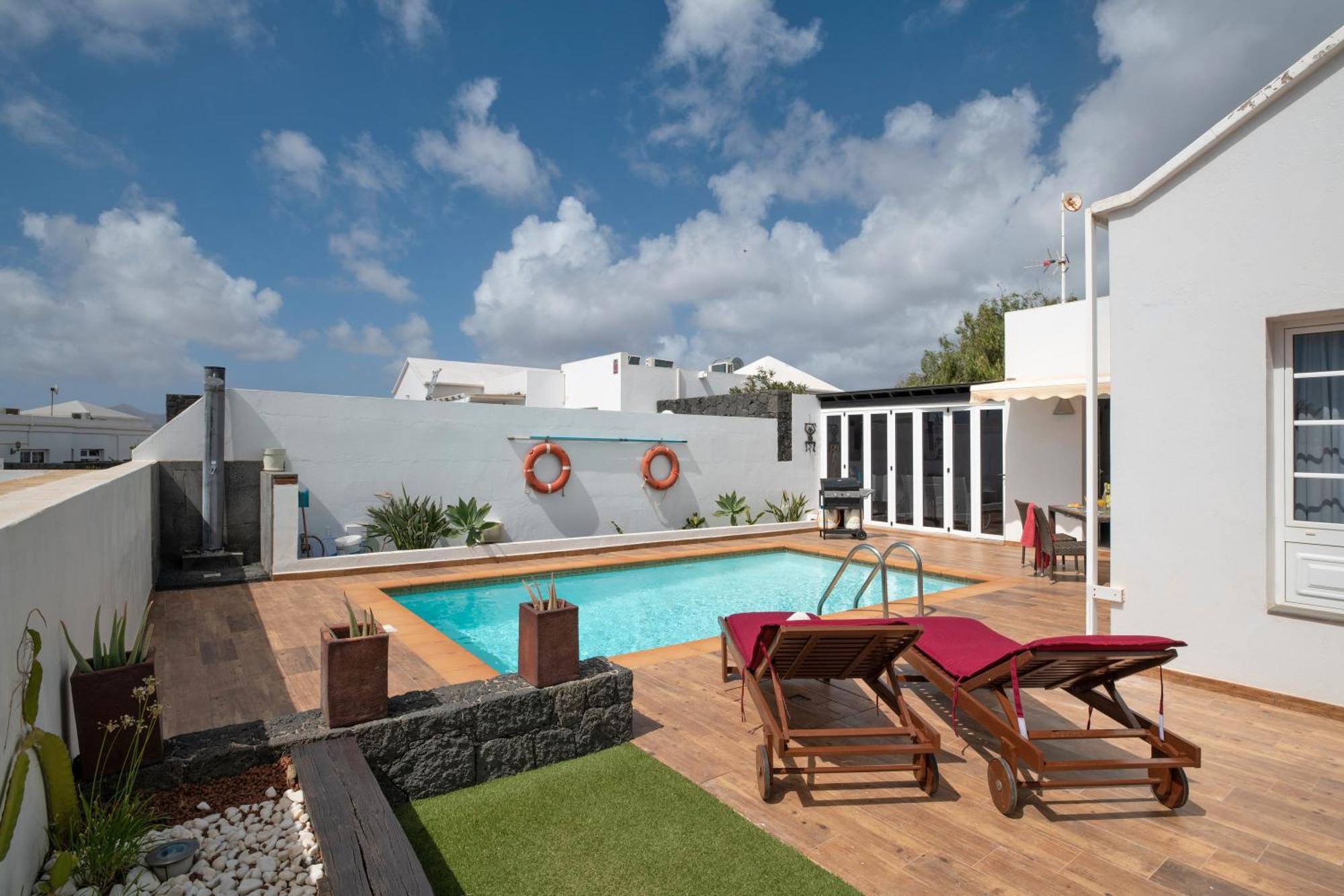 Calima Deluxe Con Piscina