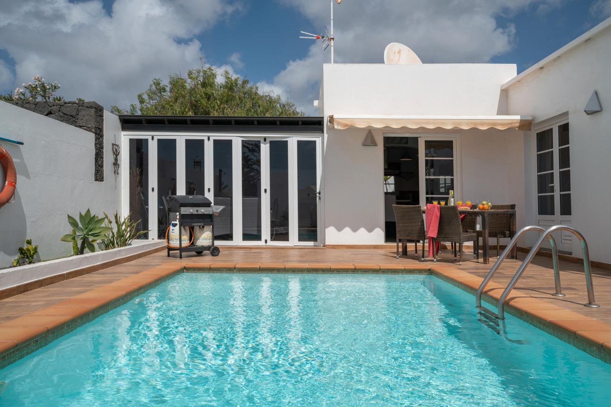 Calima Deluxe Con Piscina Villa