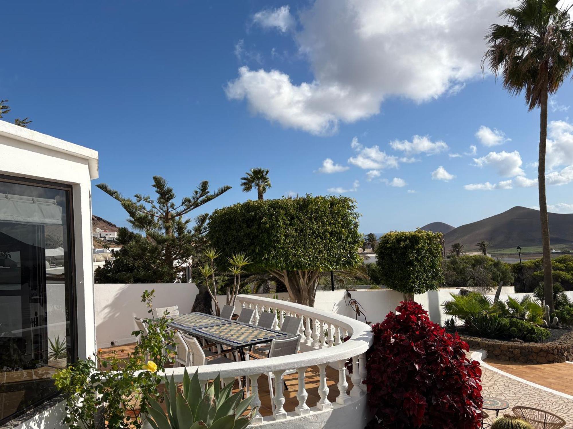 Dora Bella Lanzarote