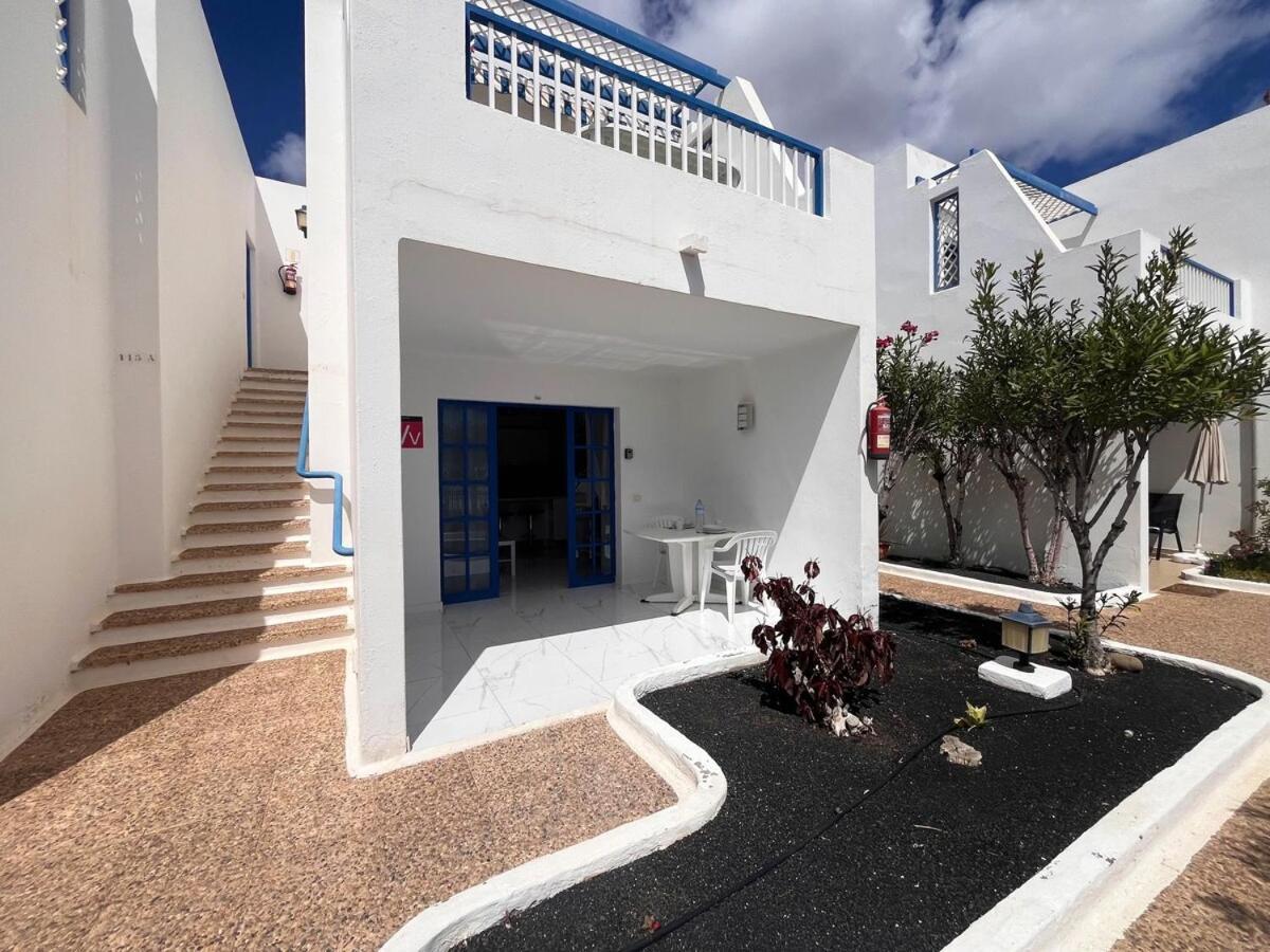 Mariposa - 1 Bedroom Poolside Apartment *