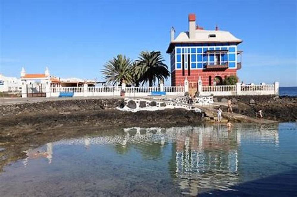 Casita De Arrieta *