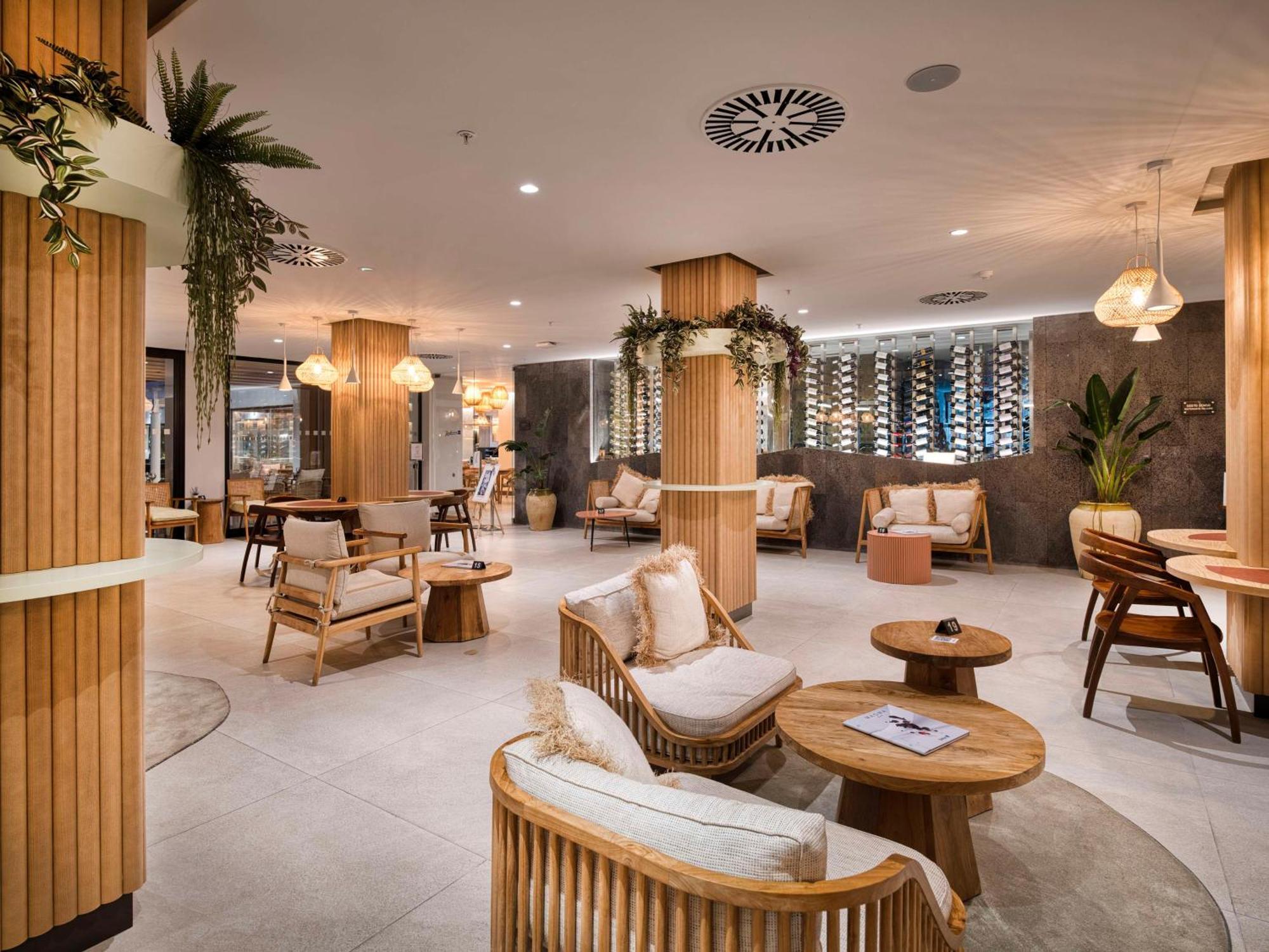 Radisson Blu Resort, Lanzarote Adults Only Costa Teguise