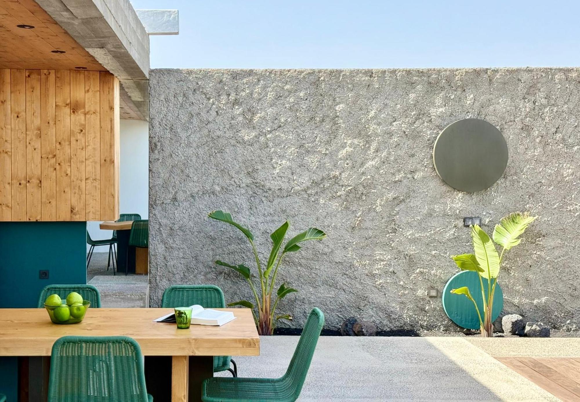 Canaryislandshost I Oliva Villa