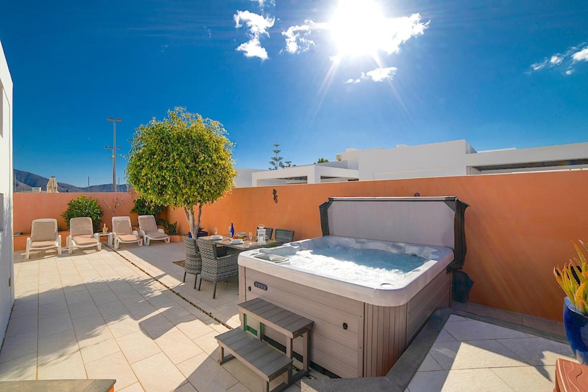 Villa Calluna 491 2 Bedroom With & Resistance Pool