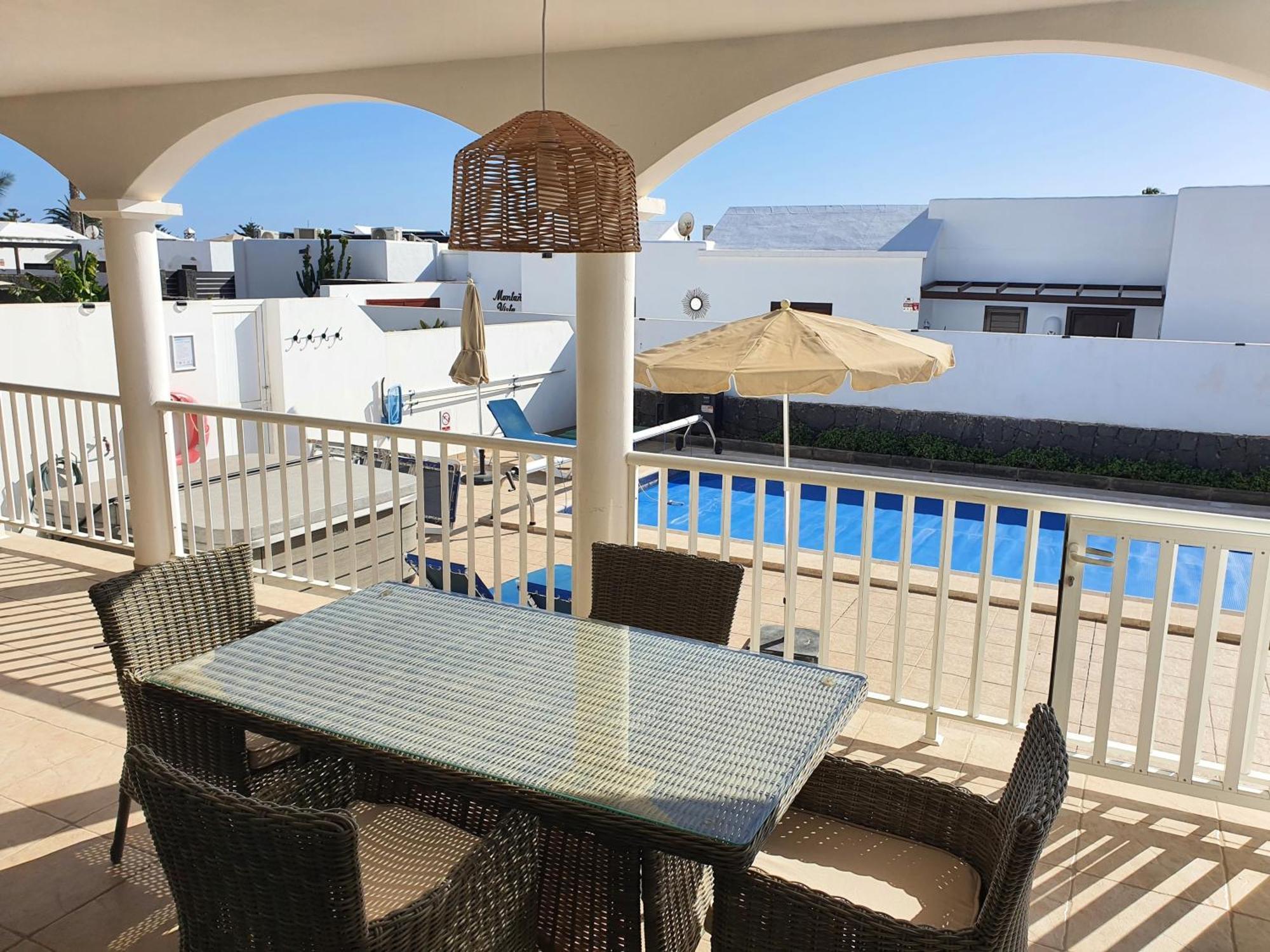 Villa Alberto Private Heated Pool, Jacuzzi, Sea Views
