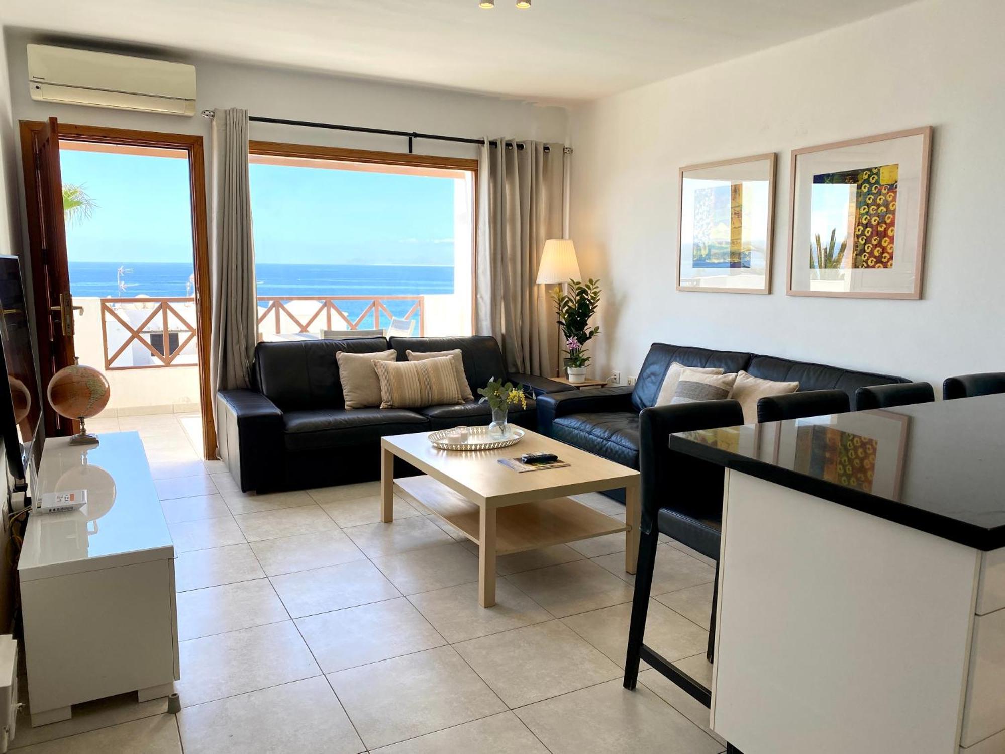 Beachfront Tabaibas Apartment *