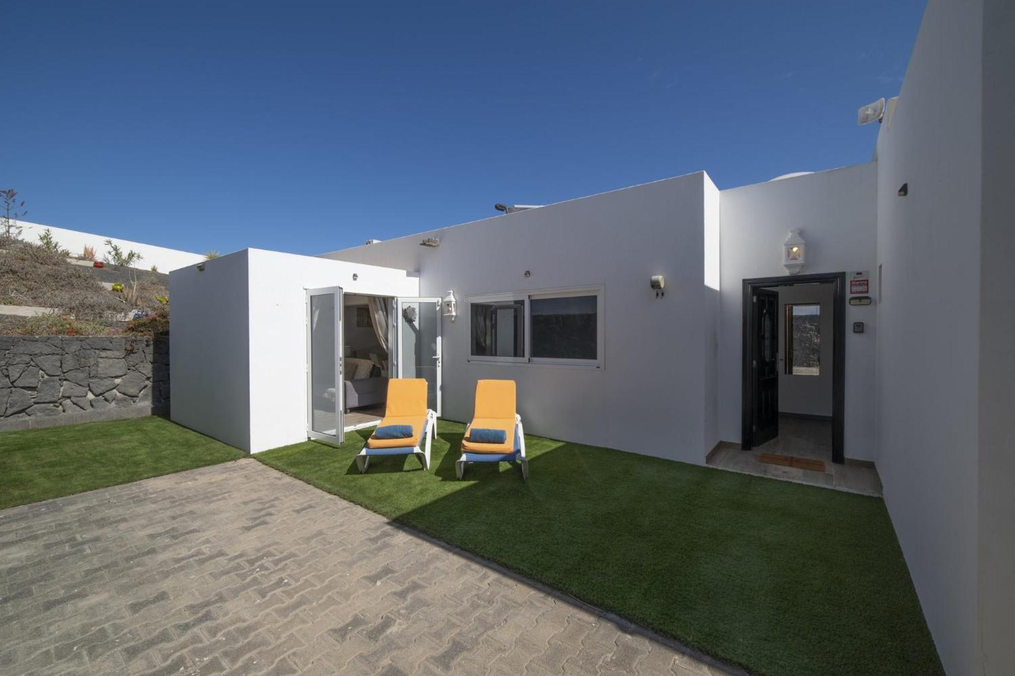 Exquisite Lanzarote Nova Vista 4 Bedrooms Spectacular Sea Views Private Pool *
