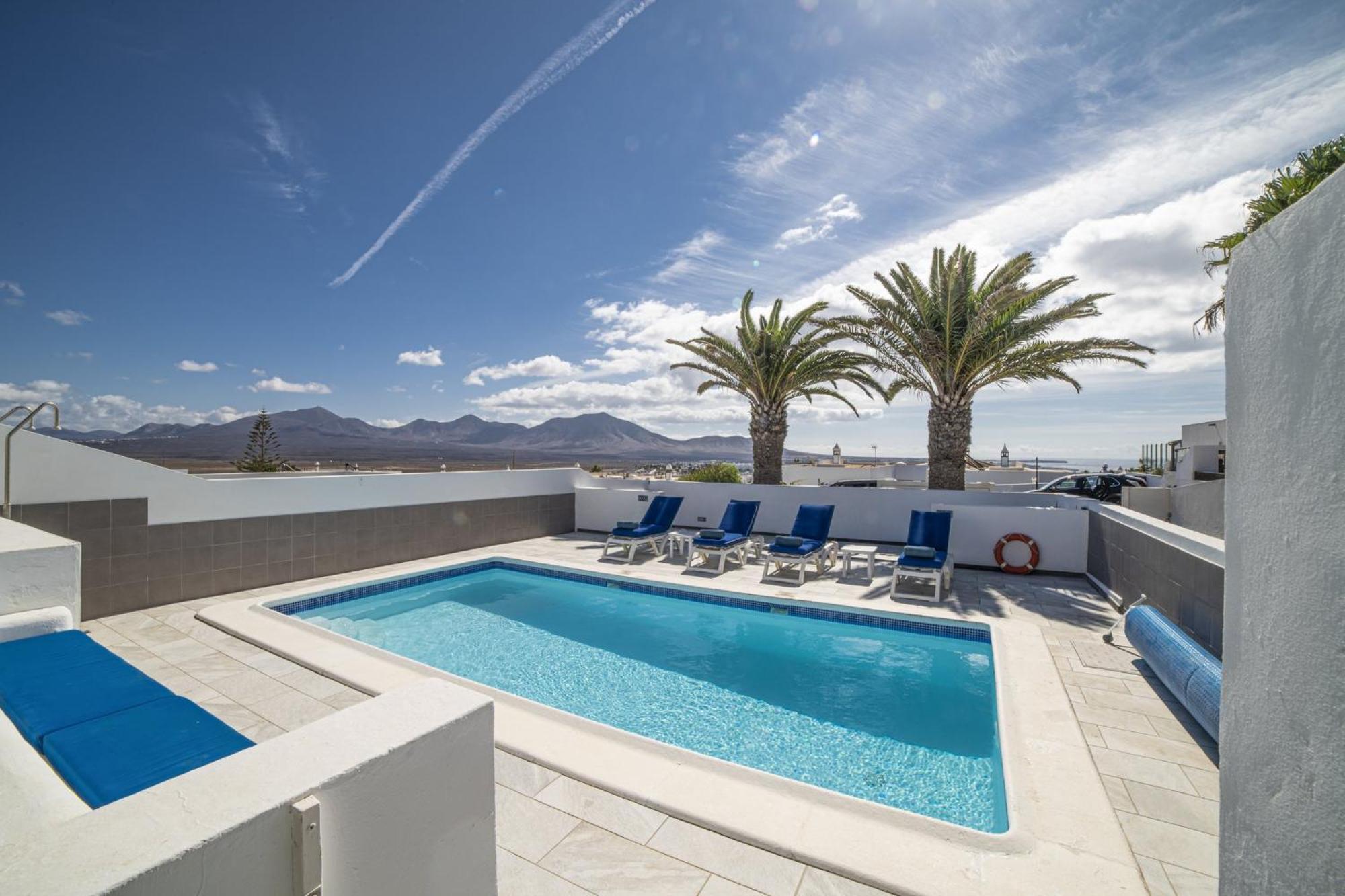 Exquisite Lanzarote Nova Vista 4 Bedrooms Spectacular Sea Views Private Pool *