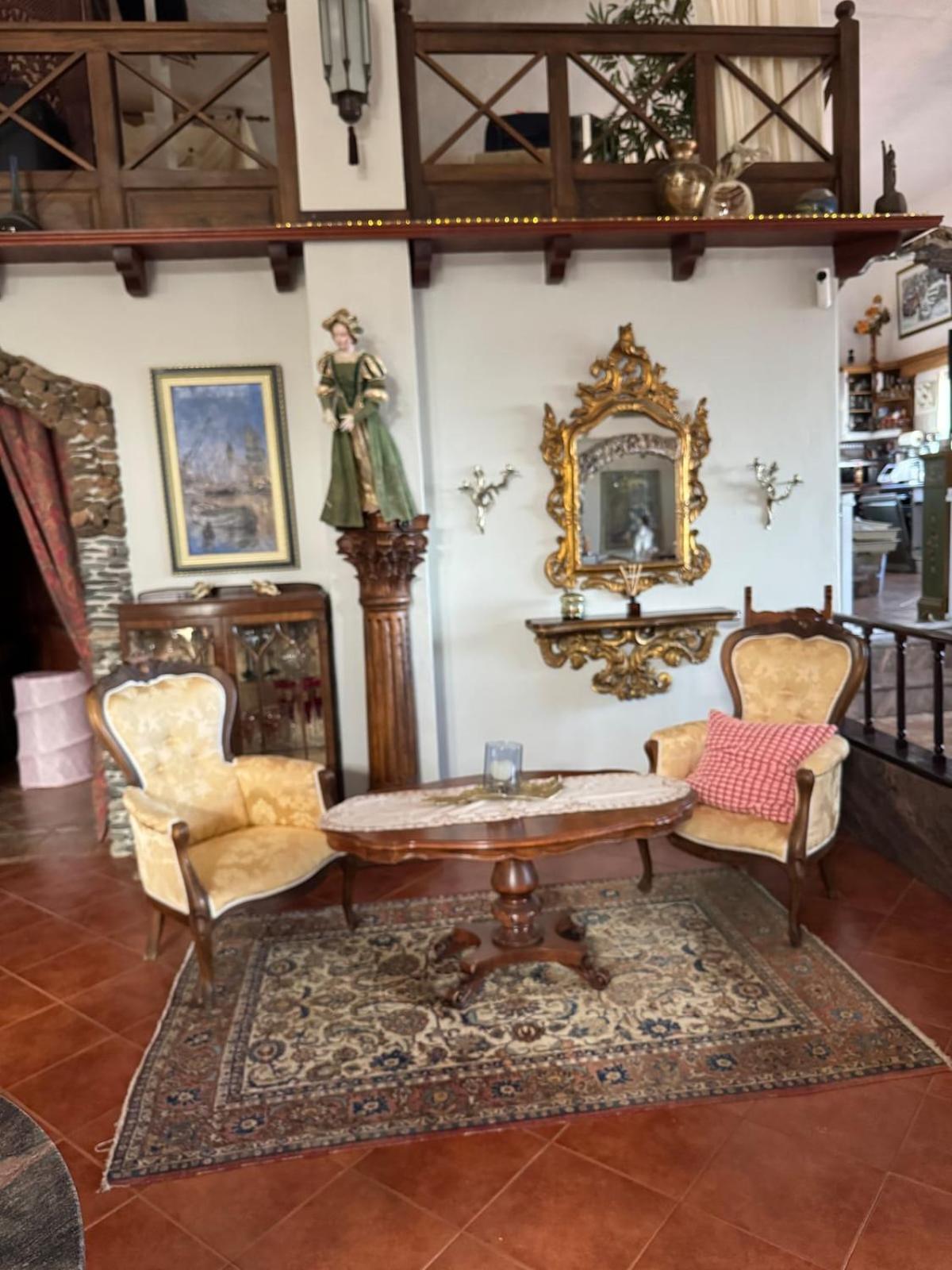 Castillo Antonia Executive With Heated Pool *