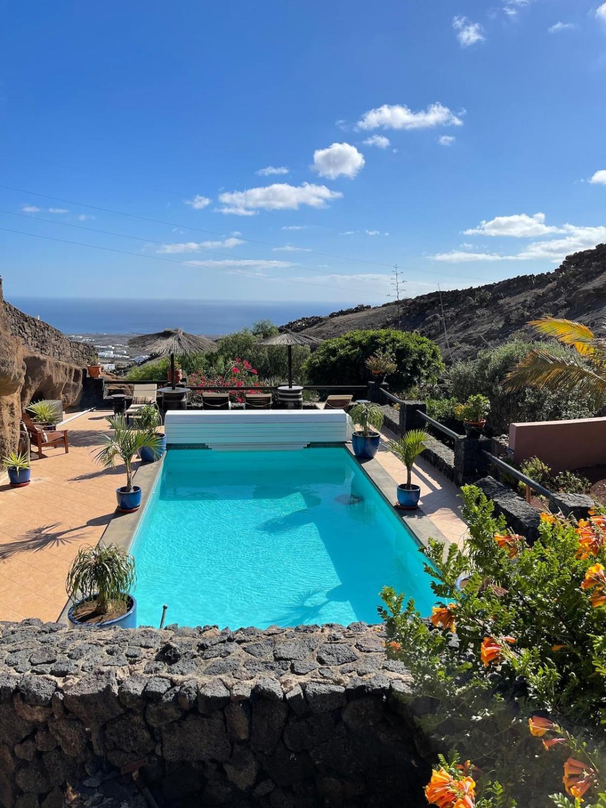 Castillo Antonia Executive With Heated Pool