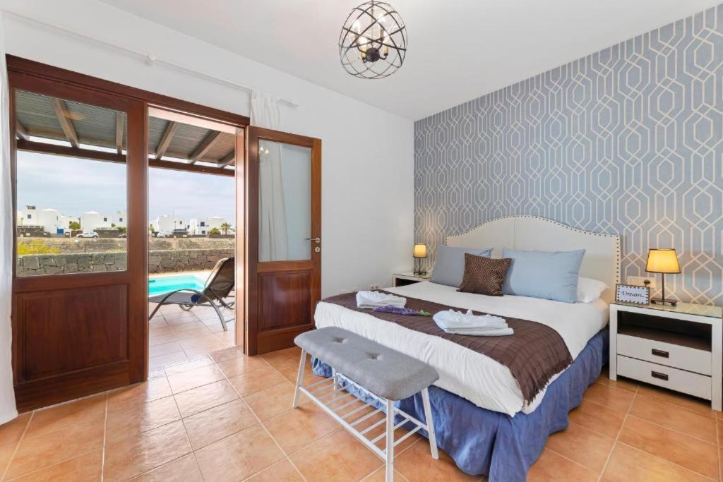 Lanzarote 3 Islands - Pool Heated Villa *